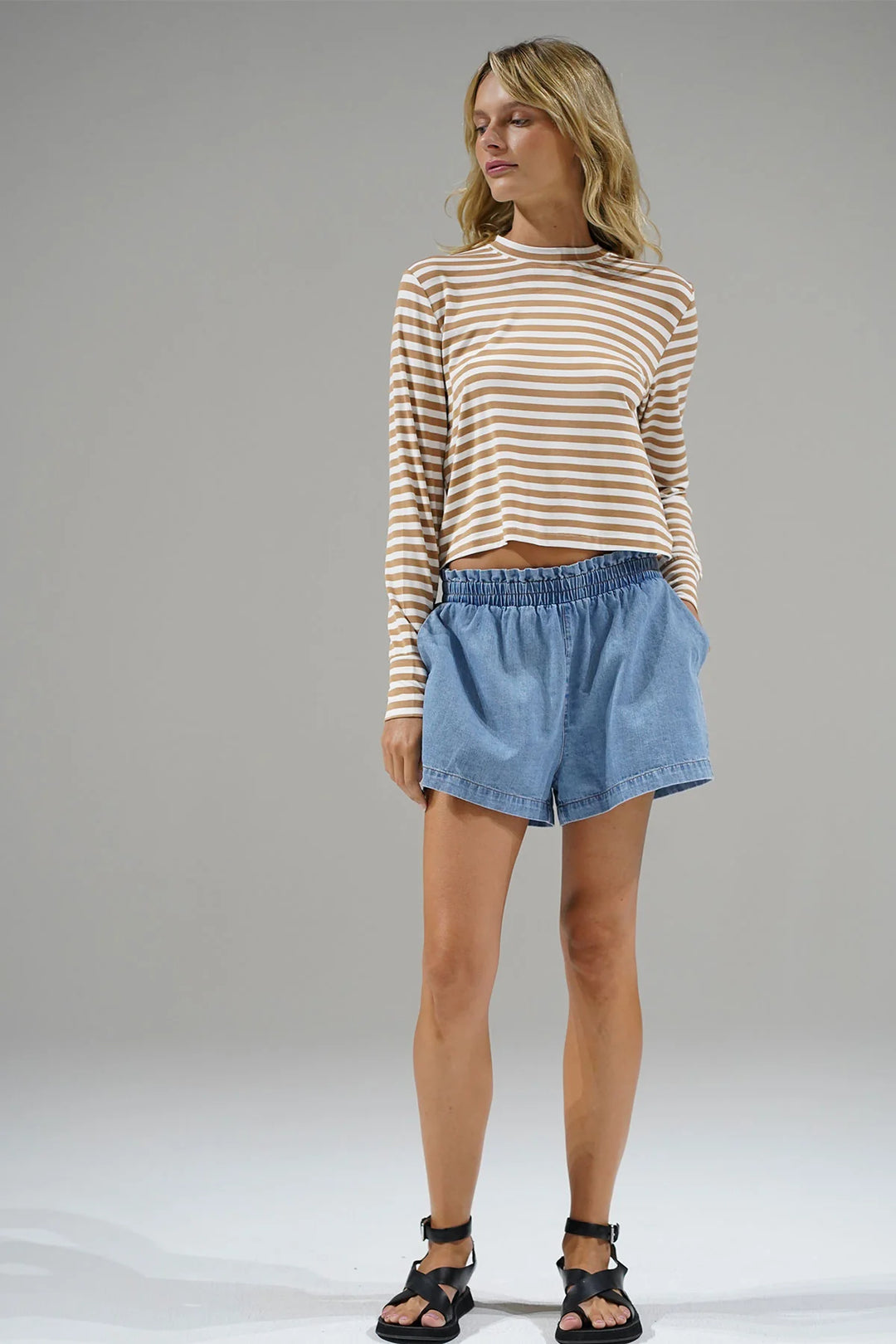 ショートパンツ ROCKCAKE Shasha Shirring Shorts 5BMR0121 Shorts – SIX MN